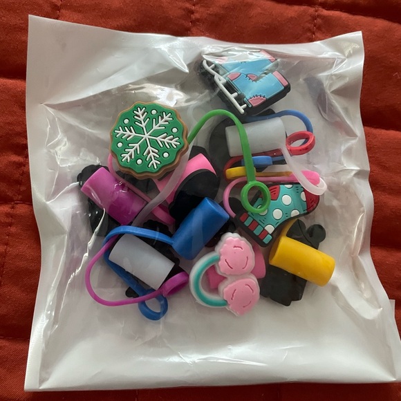 10PCS 7-8mm Straw Caps Covers Reusable, Winter Pattern - Picture 2 of 2